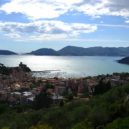 Casa Con Vista Meravigliosa Su Lerici